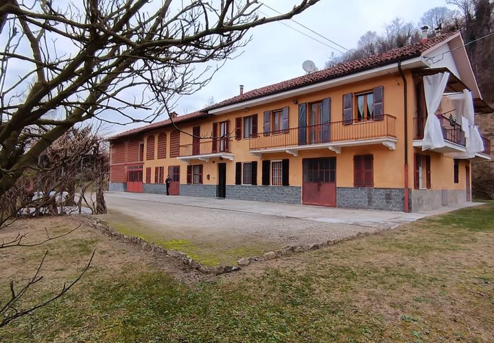 Landejendom i Asti, Asti, Asti - € 170.000 | Ref: 14850 - foto 1