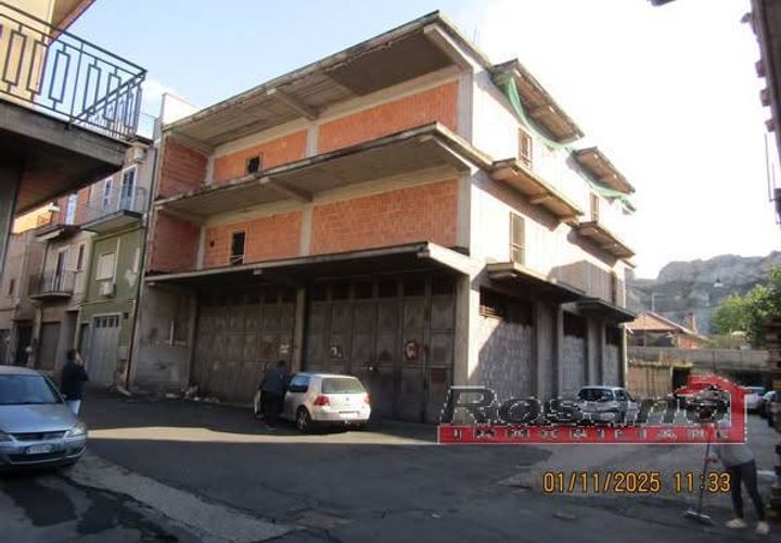 Villa a Biancavilla, Catania, Biancavilla - € 250.000 | Ref: 2649 - foto 1