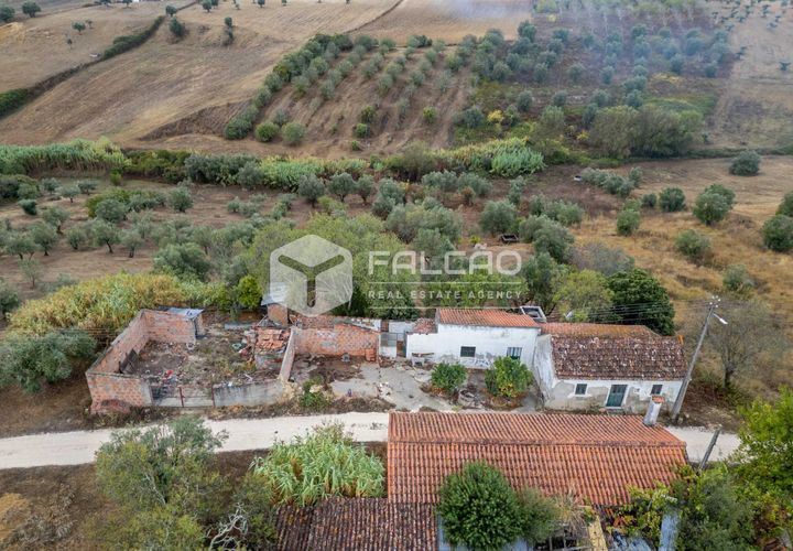 Villa i Santarem, Santarem, Santarem - € 73.000 | Ref: FR931 - foto 1