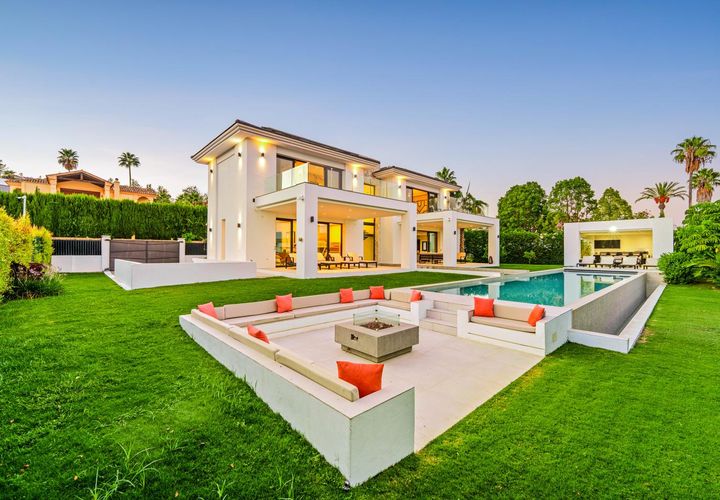 Villa i Marbella, Malaga, Marbella - € 4.695.000 | Ref: RLQ038V6 - foto 1