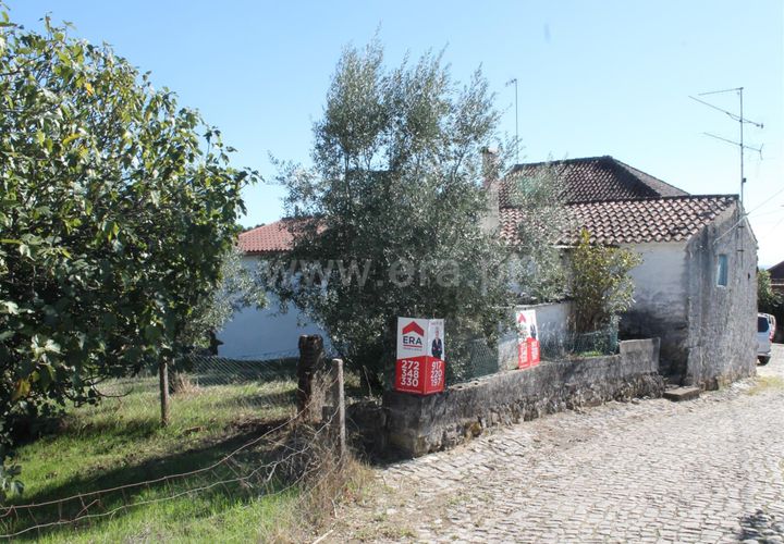 Villa a Proenca-a-Nova, Castelo Branco, Proenca-a-Nova - € 28.500 | Ref: 102250217 - foto 1