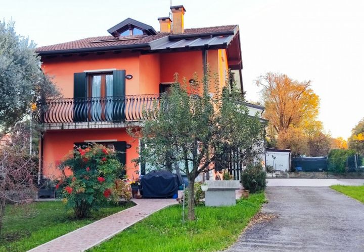 Villa a Padua, Padua, Padua - € 419.000 | Ref: PO475 - foto 1