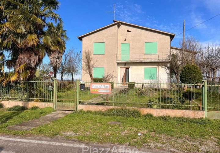 Villa a Brugine, Padua, Brugine - € 160.000 | Ref: BRU68 - foto 1