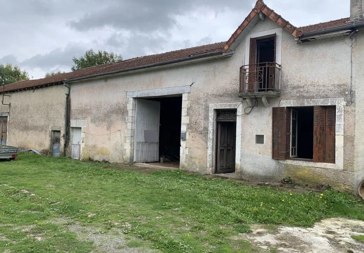 Landejendom i Nontron, Dordogne, Nontron - € 25.000 | Ref: BVI82963 - foto 1