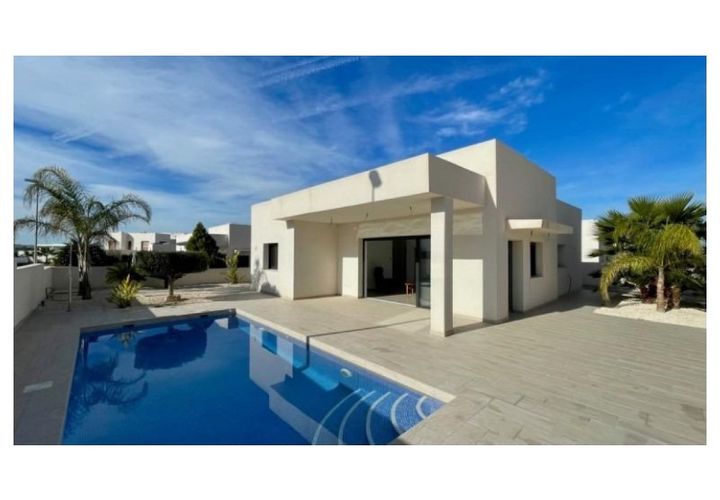 Villa a Rafal, Alicante, Rafal - € 415.000 | Ref: N9373 - foto 1