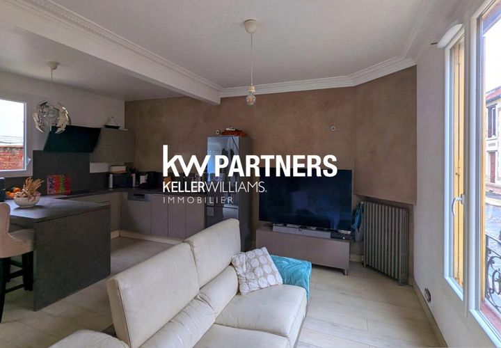 Villa a Saint-Denis, Seine-Saint-Denis, Saint-Denis - € 289.000 | Ref: FJST - foto 1