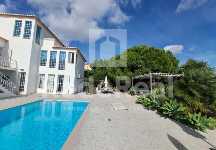 Villa i Quelfes, Faro, Quelfes - € 1.450.000 | Ref: 022250080 - foto 1