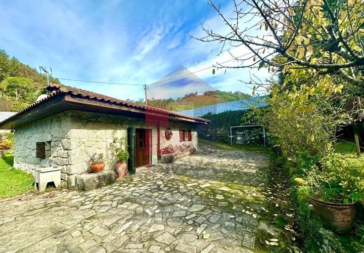 Byhus i Vila Verde, Braga, Vila Verde - € 300.000 | Ref: 08746 - foto 1