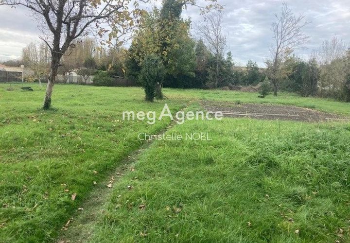 Helårsgrund i Lucon, Vendee, Lucon - € 124.900 | Ref: 195040 - foto 1