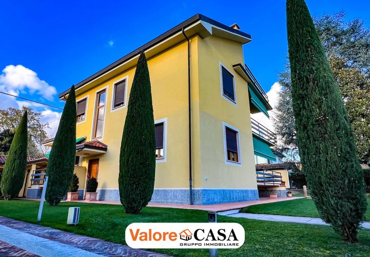 Villa a Acqui Terme, Alessandria, Acqui Terme - € 450.000 | Ref: 86462386 - foto 1