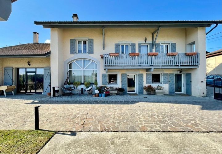 Villa i Challex, Ain, Challex - € 1.150.000 | Ref: 340937408701 - foto 1