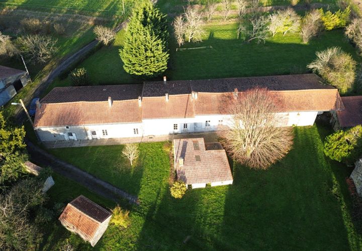 Villa a Lussant, Charente-Maritime, Lussant - € 320.000 | Ref: 340937277722 - foto 1