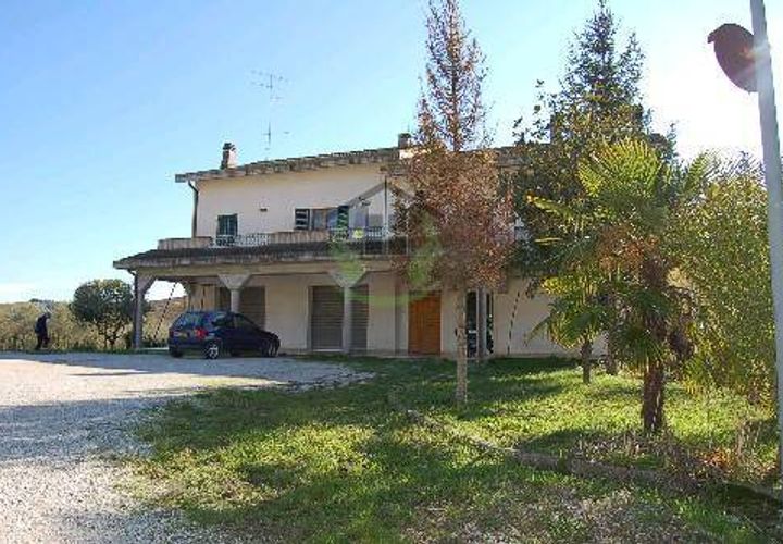 Villa a Carassai, Ascoli Piceno, Carassai - € 230.000 | Ref: 1809 - foto 1
