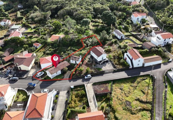 Villa a Horta, Faial, Horta - € 67.000 | Ref: 374250282 - foto 1