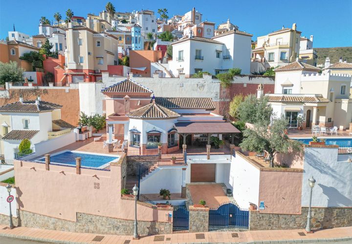 Villa i Torrox, Malaga, Torrox - € 740.000 | Ref: 10781-AF4537 - foto 1