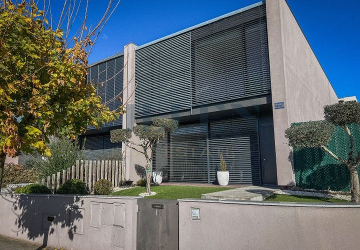 Byhus i Guimaraes, Braga, Guimaraes - € 550.000 | Ref: VR-550-386 - foto 1
