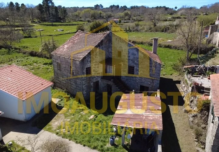 Villa i Meios, Guarda, Meios - € 25.000 | Ref: CAS_2361 - foto 1