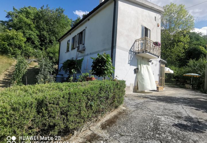 Villa a Penne, Pescara, Penne - € 85.000 | Ref: AR523 - foto 1
