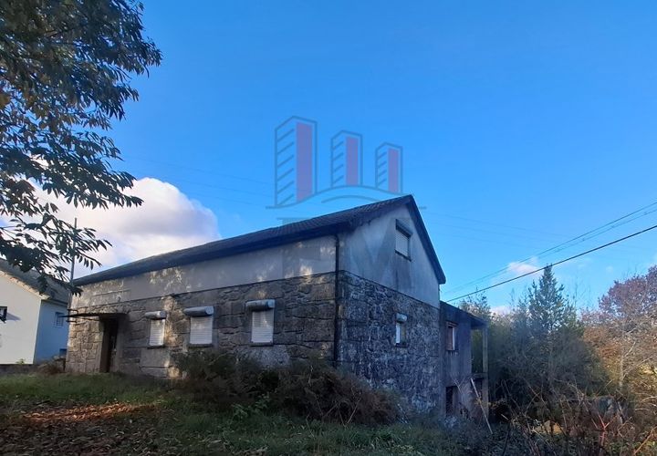 Landejendom i Arcos de Valdevez, Viana do Castelo, Arcos de Valdevez - € 185.000 | Ref: FM1110 - foto 1