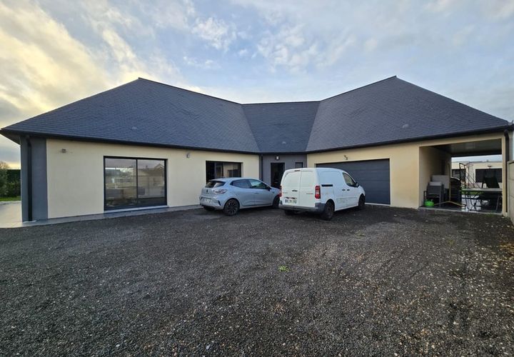 Villa a Dieppe, Seine-Maritime, Dieppe - € 447.000 | Ref: 830034956739 - foto 1
