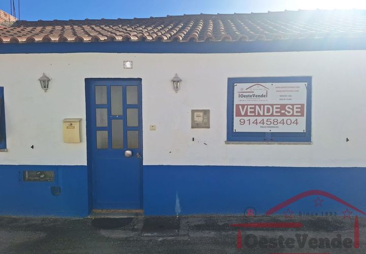 Villa i Bombarral, Leiria, Bombarral - € 170.000 | Ref: 045-2025 - foto 1