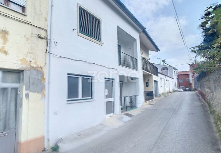 Villa i Coimbra, Coimbra, Coimbra - € 349.500 | Ref: ZMPT570696 - foto 1