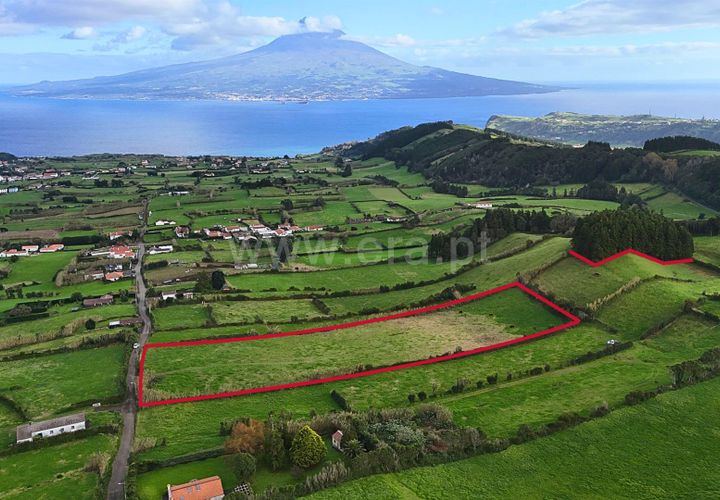 Helårsgrund i Horta, Faial, Horta - € 210.000 | Ref: 374250290 - foto 1