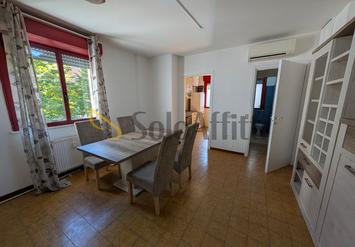 Apartament a Modena, Modena, Modena - € 700/mes | Ref: 2521A - foto 1