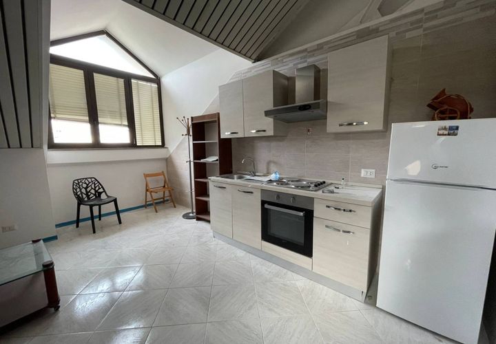 Apartament a Caserta, Caserta, Caserta - € 600/mes | Ref: AF240 - foto 1
