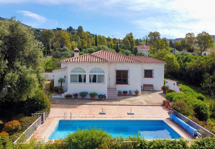 Villa i Almogia, Malaga, Almogia - € 299.000 | Ref: R5245624 - foto 1