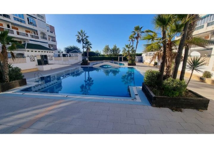 Lejlighed i La Mata, Alicante, La Mata - € 105.000 | Ref: MLSC7014652 - foto 1
