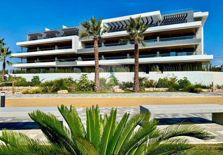 Lejlighed i Torrevieja, Alicante, Torrevieja - € 423.000 | Ref: N-252/221 - foto 1