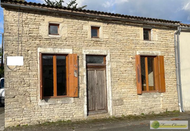 Villa i Longré, Charente, Longré - € 69.000 | Ref: 9846 - foto 1