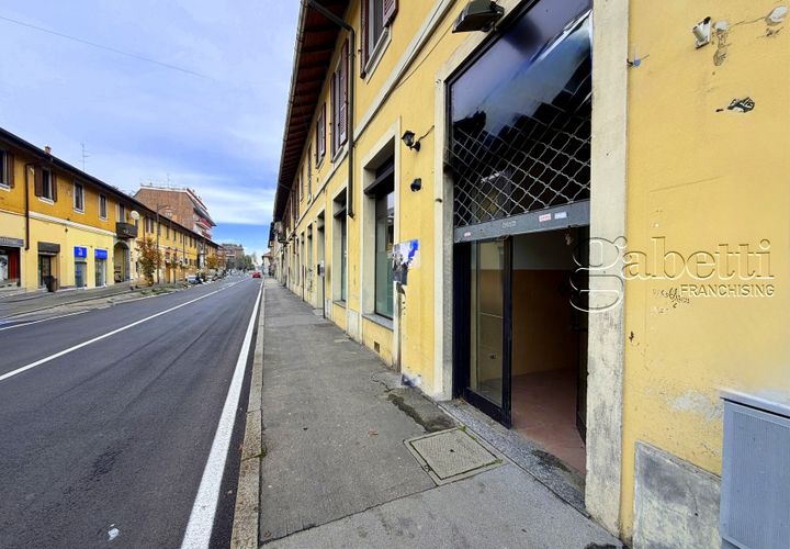 L'establiment comercial a Cornaredo, Milan, Cornaredo - € 900/mes | Ref: 9755 - foto 1