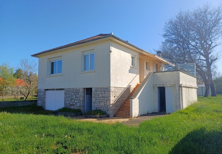 Villa i Villeneuve, Aveyron, Villeneuve - € 159.000 | Ref: 06842 - foto 1