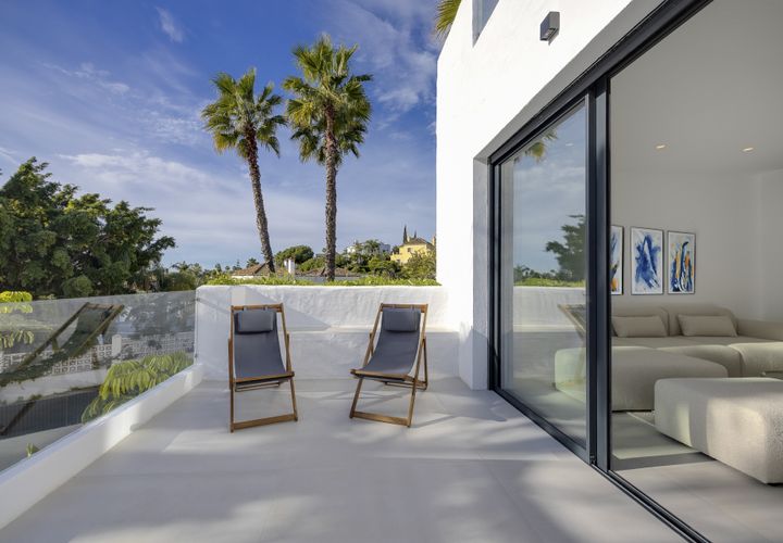 Penthouse i Estepona, Malaga, Estepona - € 799 000 | Ref: PANR-15599 - foto 1
