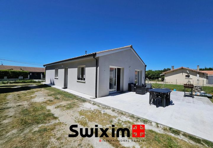 Villa a Talais, Gironde, Talais - € 239.900 | Ref: 204-CDM - foto 1