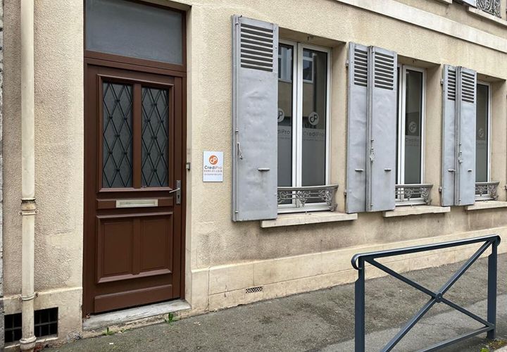 L'establiment comercial a Chartres, Eure-et-Loir, Chartres - € 6.600/mes | Ref: 429639B-BUSINESS - foto 1