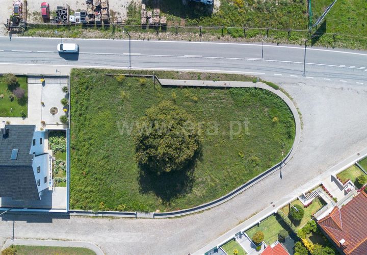 Helårsgrund i Barcelos, Braga, Barcelos - € 80.000 | Ref: 254250209 - foto 1
