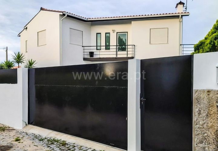 Villa i Esposende, Braga, Esposende - € 375.000 | Ref: 254250300 - foto 1