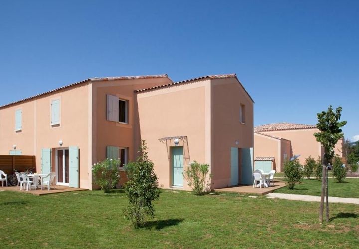 Erhvervsejendom i Aubignan, Vaucluse, Aubignan - € 64.000 | Ref: 906C8795C5AB4ED6 - foto 1