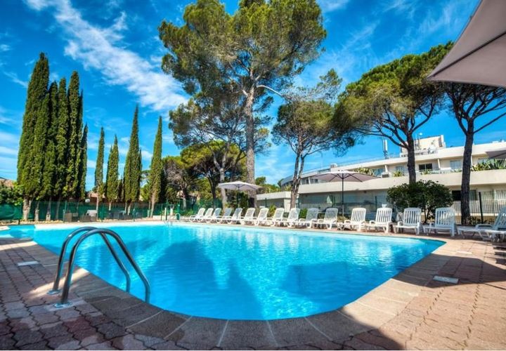 Erhvervsejendom i Frejus, Var, Frejus - € 92.000 | Ref: 7E3760C14DAB43BB - foto 1