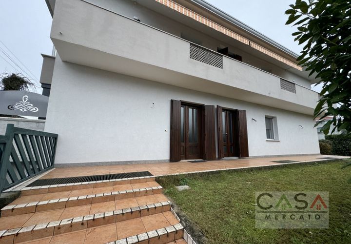 Villa i Cordenons, Pordenone, Cordenons - € 260.000 | Ref: 2342-044 - foto 1