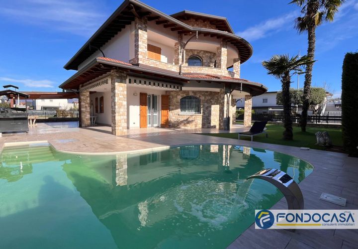 Villa a Bolgare, Bergamo, Bolgare - € 800.000 | Ref: Bolg.02.GG - foto 1