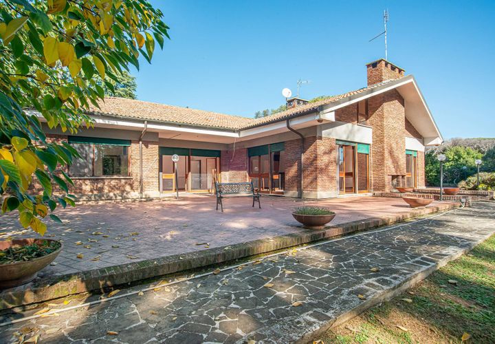 Villa a Rome, Rome, Rome - € 2.300.000 | Ref: CBI073-902-130074 - foto 1