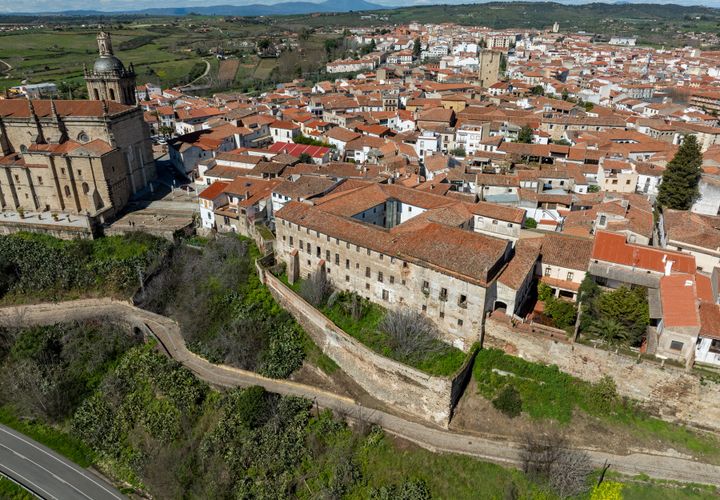 Villa i Coria, Caceres, Coria - € 1.300.000 | Ref: 2256 - foto 1