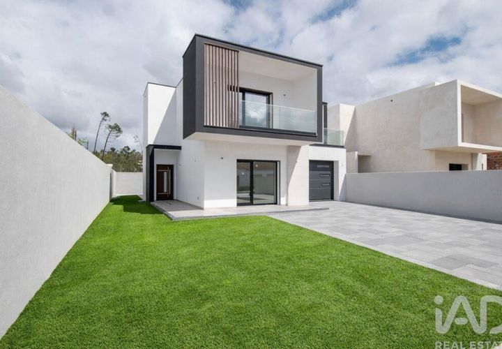 Byhus i Leiria, Leiria, Leiria - € 440.000 | Ref: 154042 - foto 1