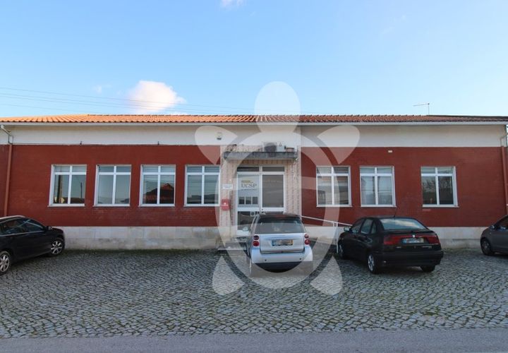 Villa a Coimbra, Coimbra, Coimbra - € 2.900/mes | Ref: cdx0919 - foto 1