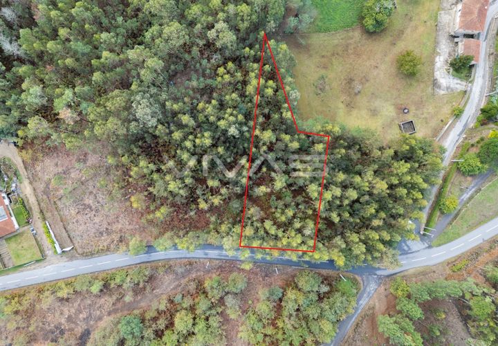Helårsgrund i Vila Verde, Braga, Vila Verde - € 55.000 | Ref: 01-3742 - foto 1