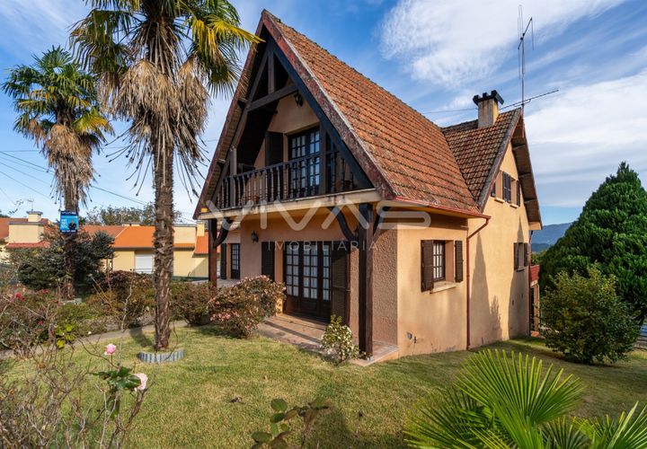 Villa i Vila Verde, Braga, Vila Verde - € 450.000 | Ref: 01-3736 - foto 1